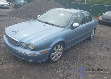 2004 Jaguar X-Type 3.0 из США, поврежденный, VIN SAJEA51C84WD85162